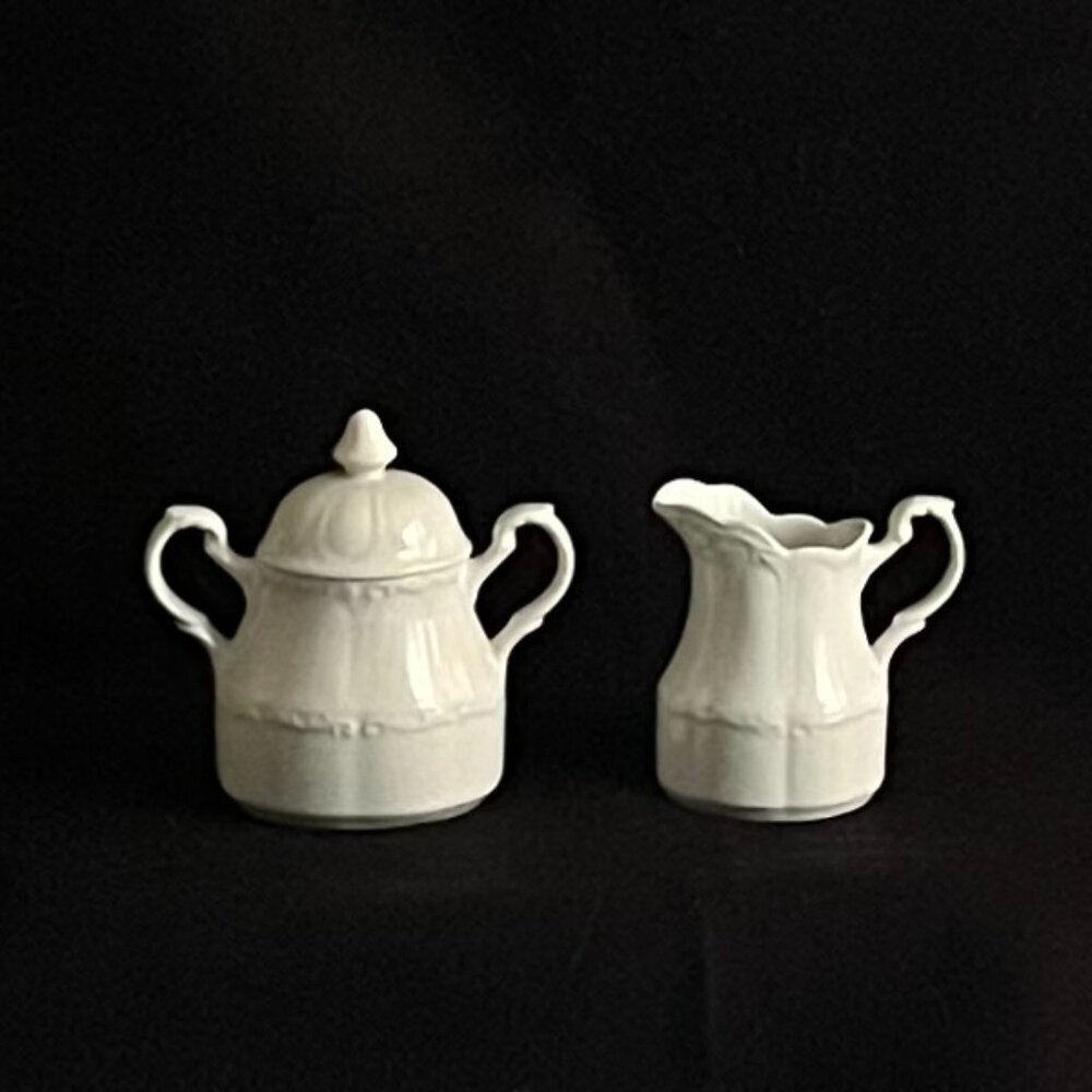 Vintage J & G Meakin Sterling Colonial White Porcelain Sugar & Creamer Set